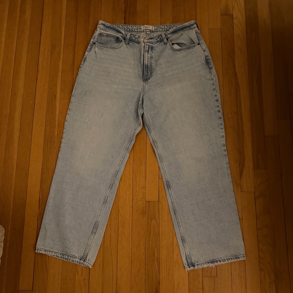 Abercrombie and Fitch Curve Love Women’s Jeans